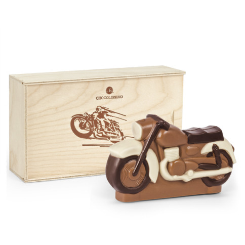 Čokoládová motorka v krabičke